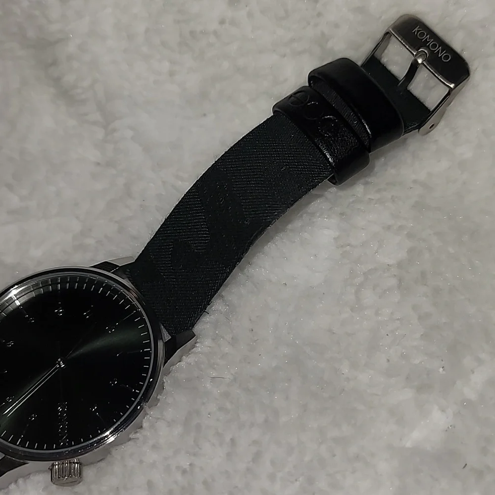 Komono The Winston Mens Minimalist Watch Green Face Camo Lthr Band Needs Battery